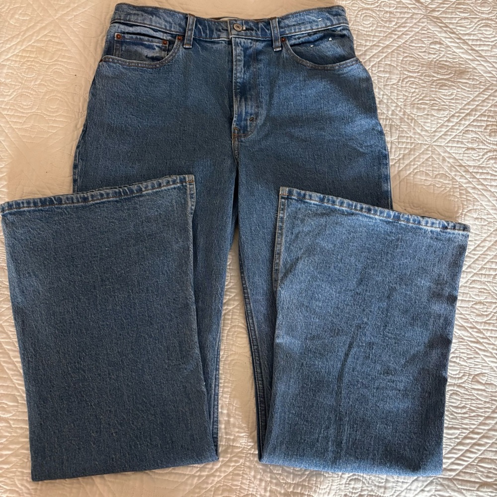 NWOT Abercrombie & Fitch Blue the Vintage Flare High Rise Jeans - Sz 30